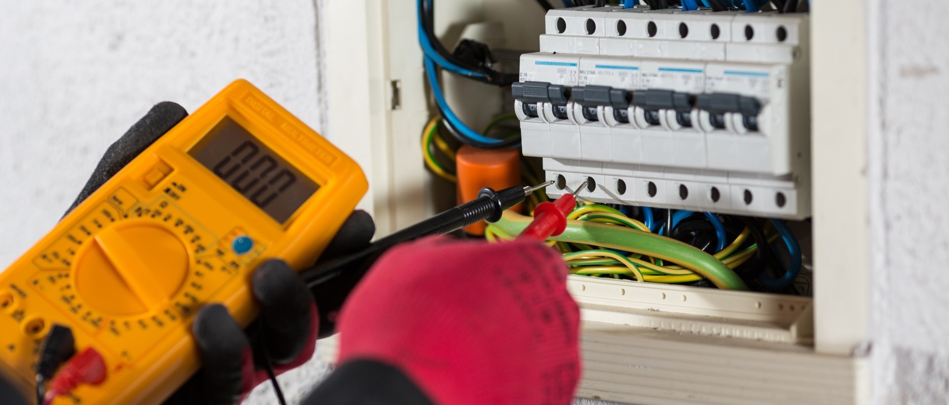 Electricians SE25